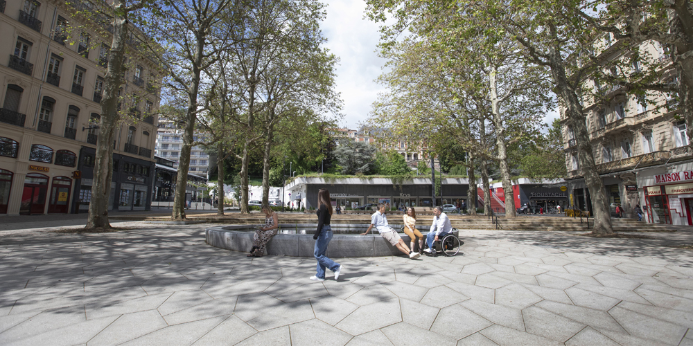 Place Waldeck-Rousseau après